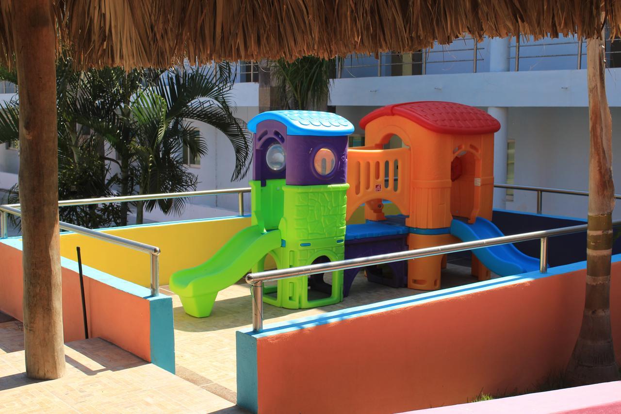 Miami Inn Nuevo Vallarta Buitenkant foto